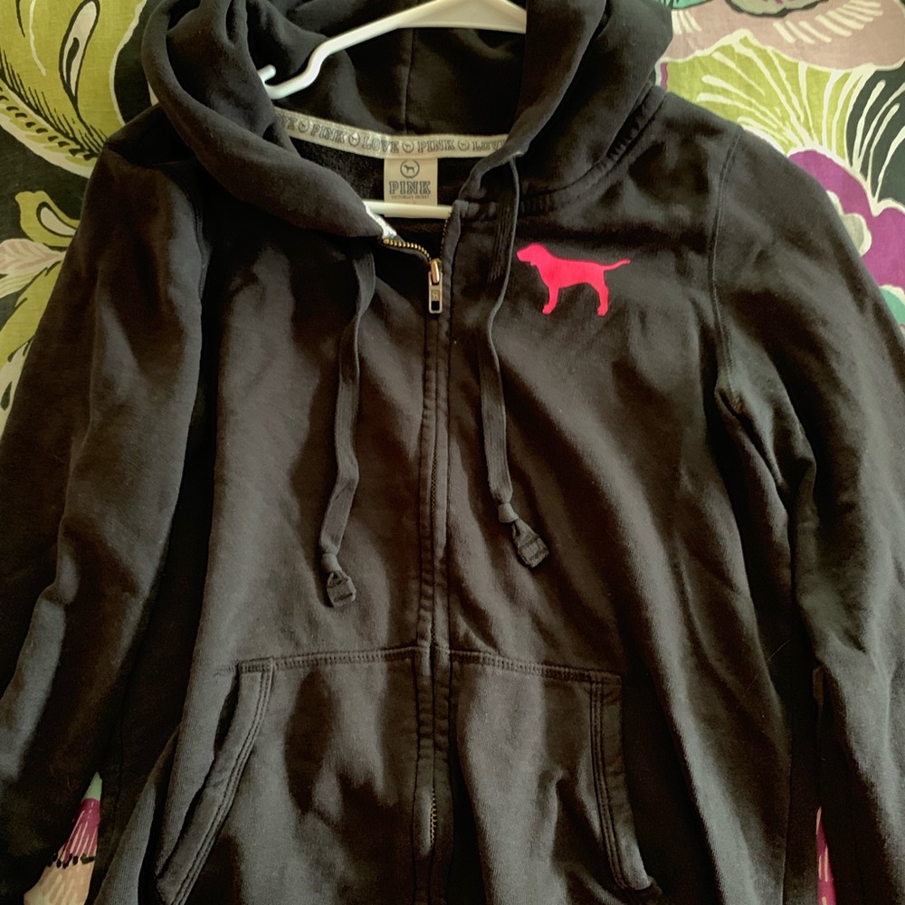Black zip up sweatshirt (PINK)